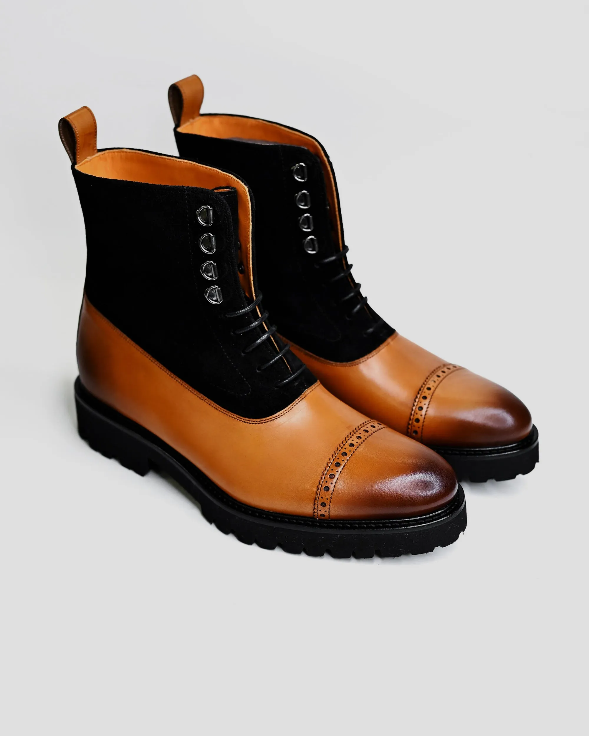 SG Logan High Top Boots  - Cognac   Black